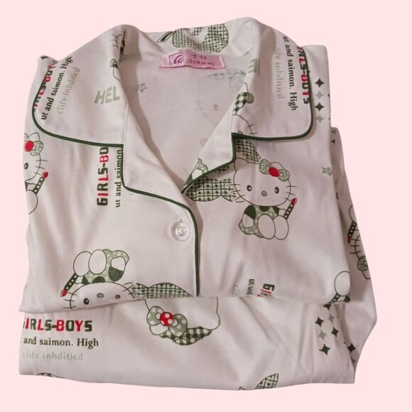 Hello Kitty Printed Pajama Set For Women Button-Up Top & Elastic Waist Pants Siz - Picture 13 of 15